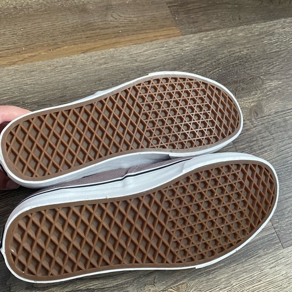 Vans Authentic Canvas Shoe in black/pewter women’s 8.5 Men’s 7. Never worn - Picture 8 of 12